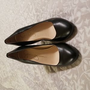 Jessica Simpson high heels size 7 color Black